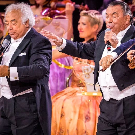 Los del Río and violinist Andre Rieu toured Spain together