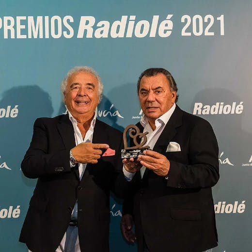 Los del Rio winners of a Radiolé Award